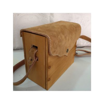 Purse Suede detail