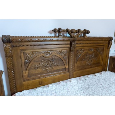 Carved  bed