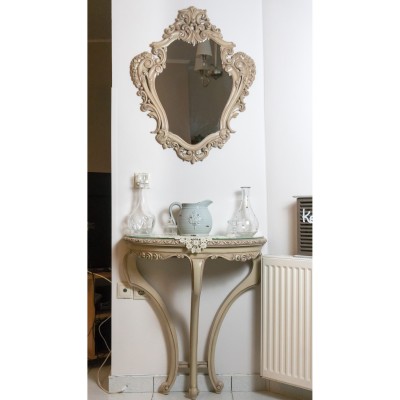 Console table