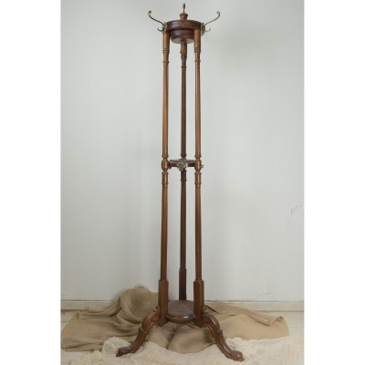 Coat stand