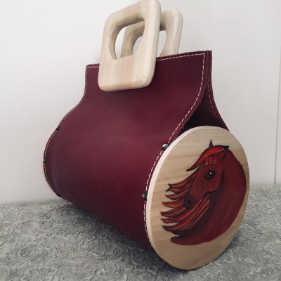 Handbag Horse
