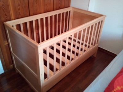 Children\s  bed