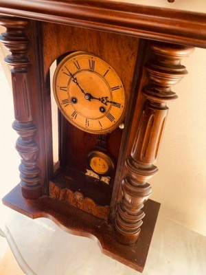 Wooden wall clock